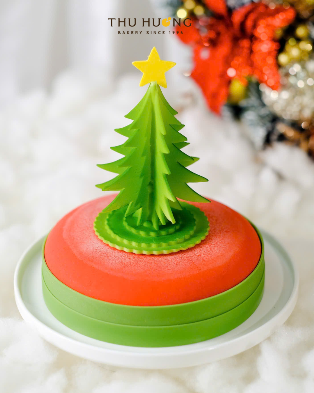 Christmas Tree Mousse Cake 01
